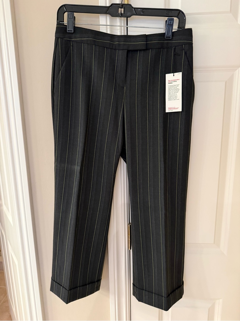Express Black Pinstripe Capris
